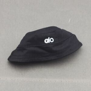 Labubu 4inch bag charm clothes outfits - alo logo hat- 0623H03